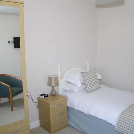 Sneaton Castle Centre Guest house 4*